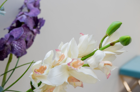 Artificial flowers branch